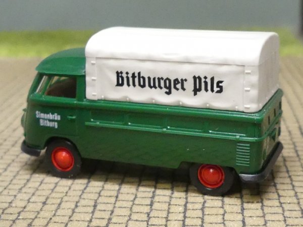 1/87 Brekina # 0569 VW T1b Bitburger Pils, Pritsche/Plane