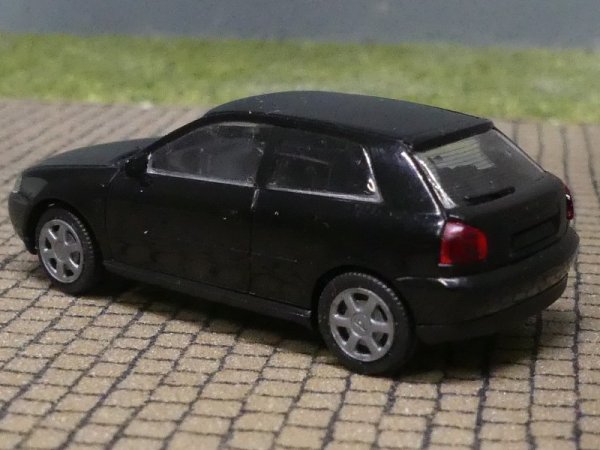 1/87 Rietze Audi A3 schwarz