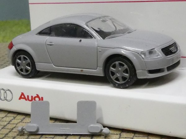 1/87 Rietze Audi TT hellgrau