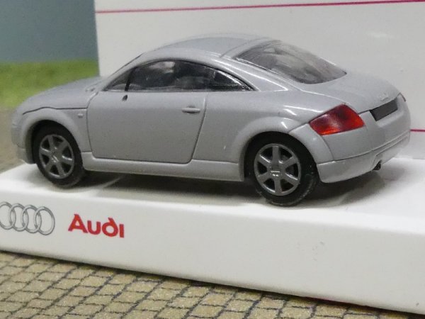 1/87 Rietze Audi TT hellgrau