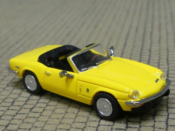 1/87 Brekina Triumph Spitfire offen, gelb 15177