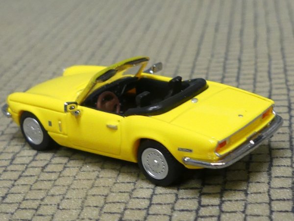 1/87 Brekina Triumph Spitfire offen, gelb 15177