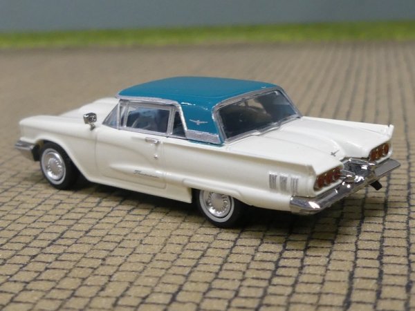 1/87 Brekina Ford Thunderbird geschlossen weiss, Dach blau 18200