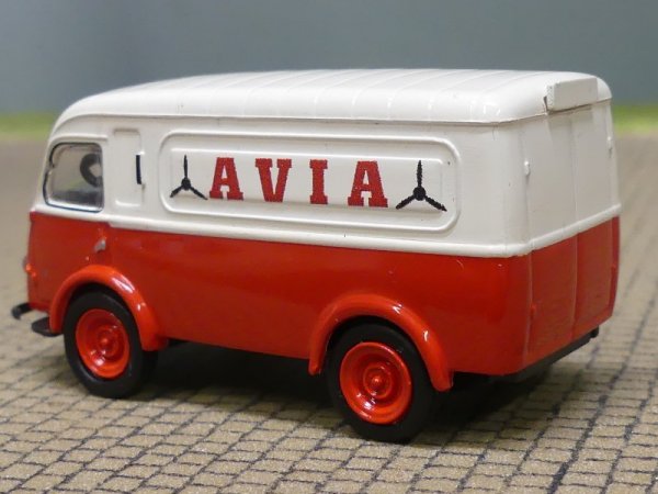 1/87 Brekina Renault Goelette, Avia Kasten 14686