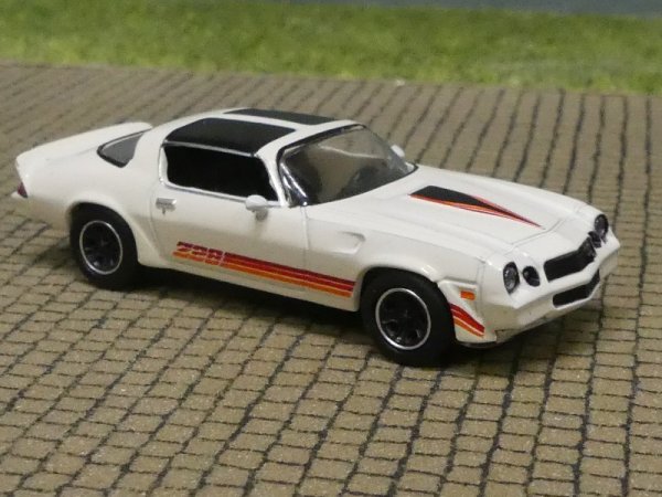 1/87 Brekina Chevrolet Camaro Z28 weiß 18055
