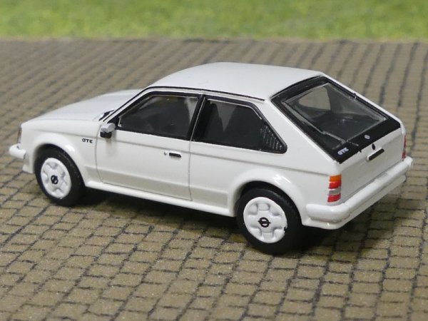 1/87 PCX Opel Kadett D GTE weiß 1983, 870736