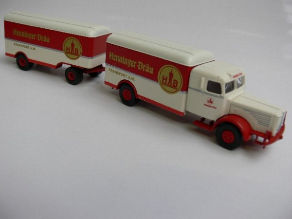 1/87 Büssing 8000 Henninger Bräu Koffer HZ FD