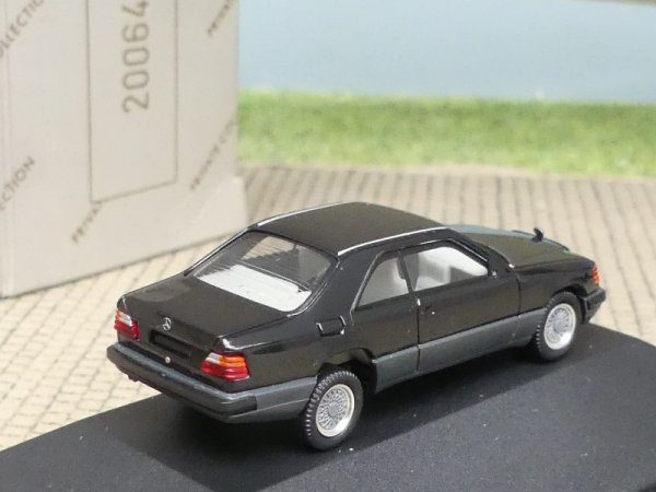1/87 Herpa MB 300 CE schwarz PC Box 20064