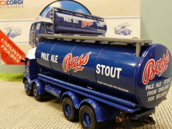 1/43 Corgi ERF Bass Tanker 97319