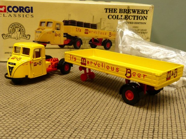 1/50 Corgi Scammell Marvellous Beer 15201