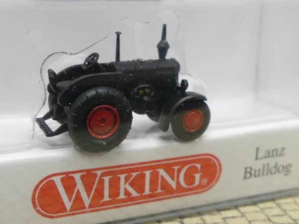 1/160 Wiking N Spur Lanz Bulldog 0951 04