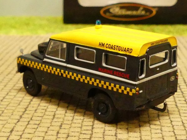 1/87 Brekina Land Rover 109 Station HM Coastguard GB 13767