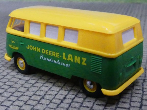 1/87 Brekina # 0905 VW T1 b John Deere Lanz Kundendienst 31505