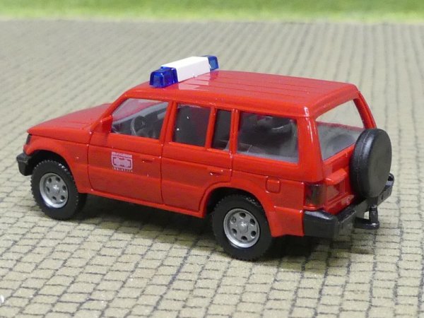 1/87 Wiking Mitsubishi Feuerwehr 609 02