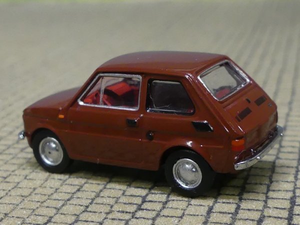 1/87 Brekina Fiat 126 rotbraun 22372