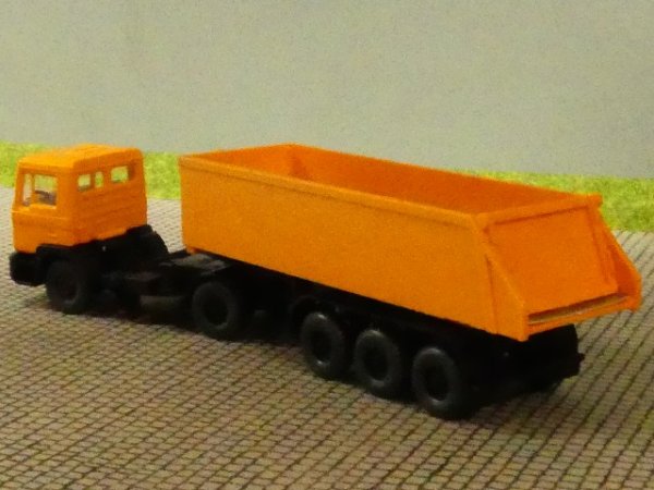 1/87 Wiking MAN F 90 Kippersattelzug orange 676