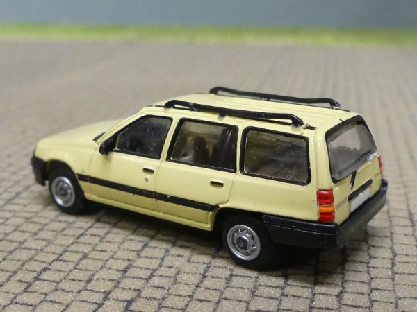 1/87 PCX Opel Kadett E Caravan beige 871457