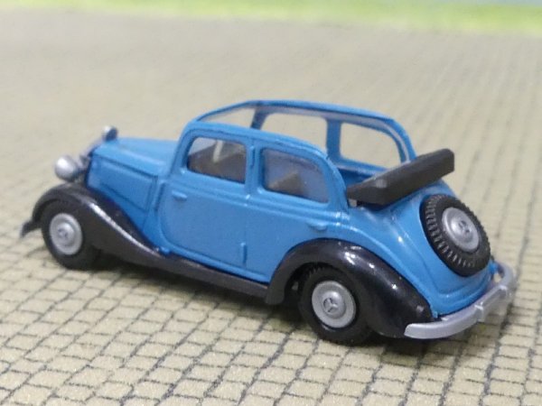 1/87 Busch MB 170 V Limousine blau offen Praline