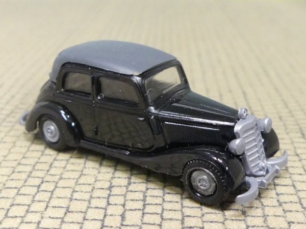1/87 Busch MB 170 V Limousine schwarz geschlossen Praline
