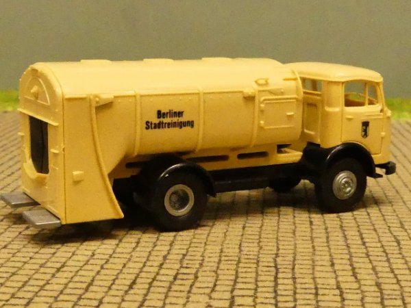 1/87 Brekina MB 328 Berliner Stadtreinigung Müllwagen