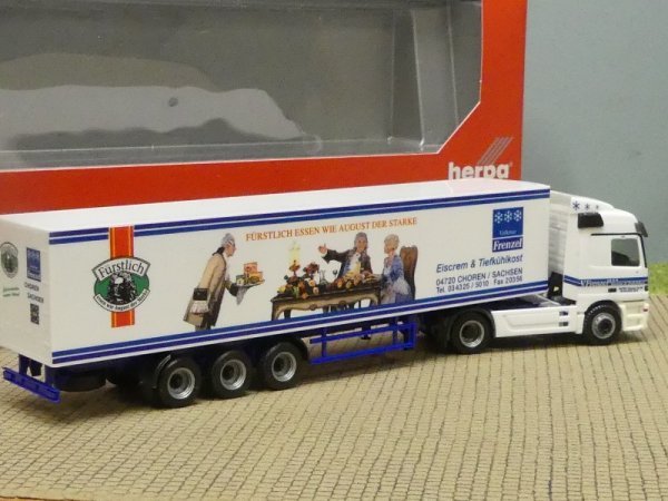 1/87 Herpa MB Actros Frenzel Kühlkoffer-Sattelzug 188418