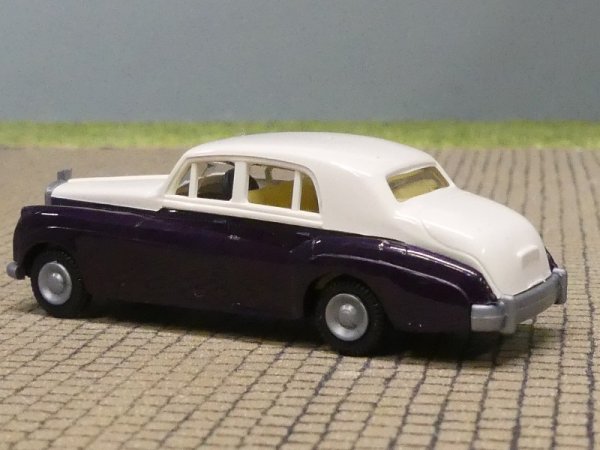 1/87 Busch Bentley Limousine weiß/violett 84402 Praline