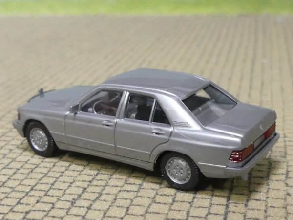 1/87 Wiking MB 190 E silber 145 3