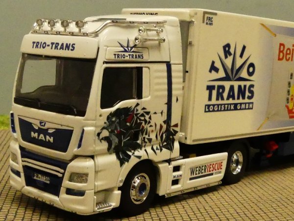 1/50 Tekno Herpa MAN TGX XXL Euro 6c Trio-Trans Fernfahrer Kühlkoffer SZ 071055