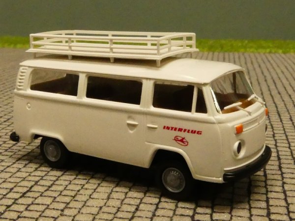 1/87 Brekina VW T2 Interflug Bus 33130