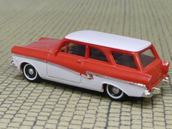 1/87 Brekina Ford 17m Kombi rot/weiß #12