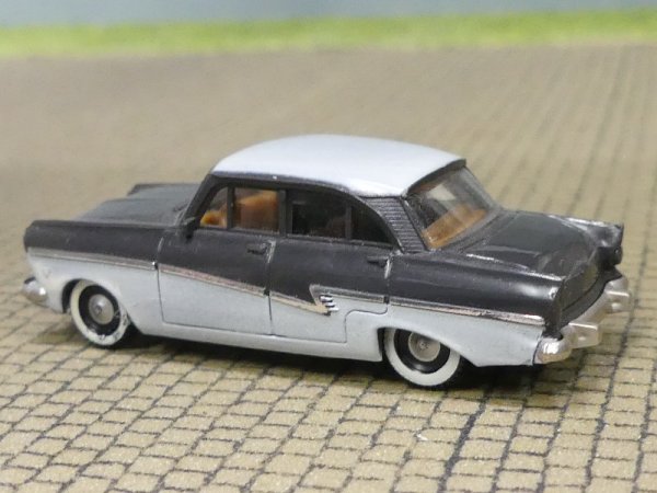 1/87 Brekina Ford 17m Limousine dunkelgrau/weiß #18