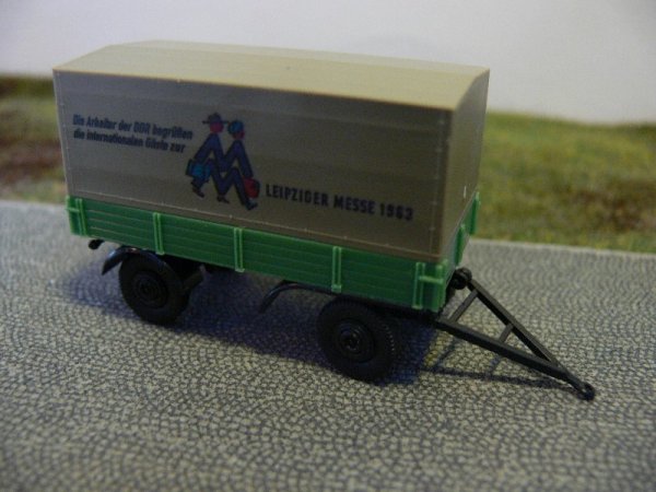 1/87 Brekina 2achs Anhänger klein Messe Leipzig