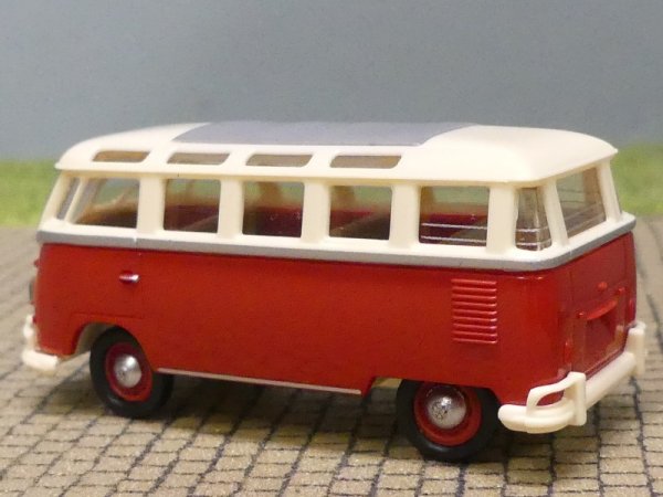 1/87 Brekina VW T1b  Samba hellbeige/rot, 31860