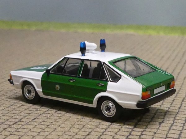 1/87 PCX Passat B1 VW Passat B1 Polizei Baden-Württemberg 871257