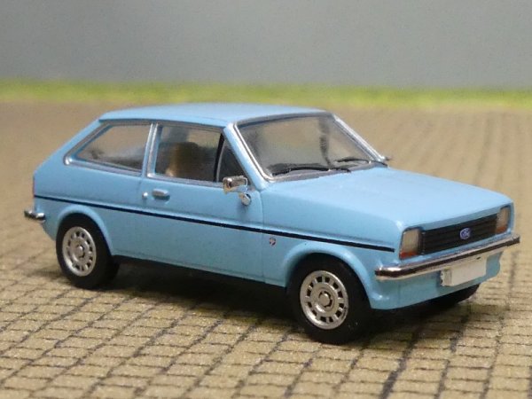 1/87 PCX Ford Fiesta MK I, hellblau 1975, 870768