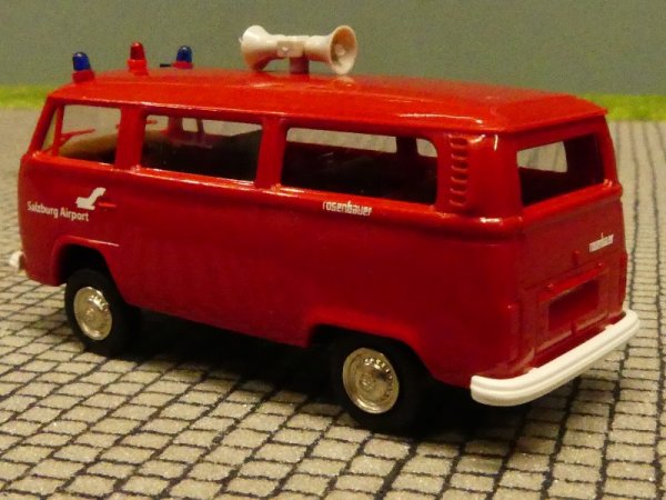 1/87 Brekina VW T2 Fw Salzburg Airport 33123