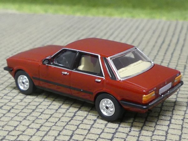 1/87 PCX Ford Taunus TC3 dark red 870696