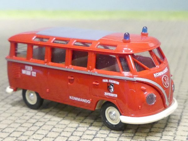 1/87 Brekina # 0855 VW T1 b Samba Feuerwehr Mayrhofen/Kommando A