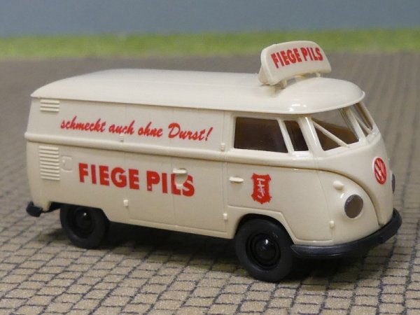 1/87 Brekina # 0845 VW T1 b Fiege Pils