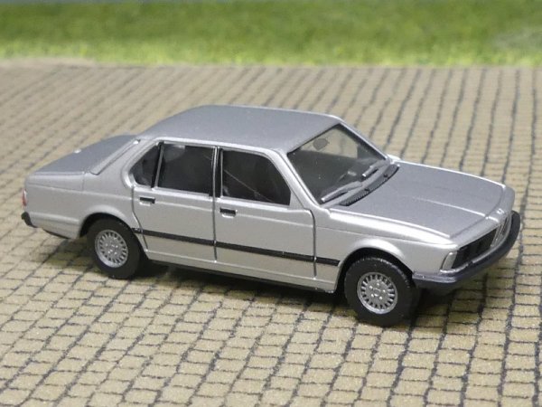 1/87 Herpa BMW 745i silber aus Set