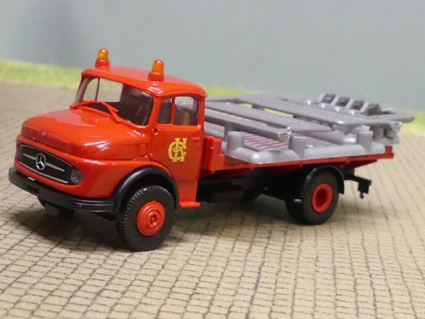 1/87 Brekina MB 322 Circus Krone mit Absperrgitter 018446
