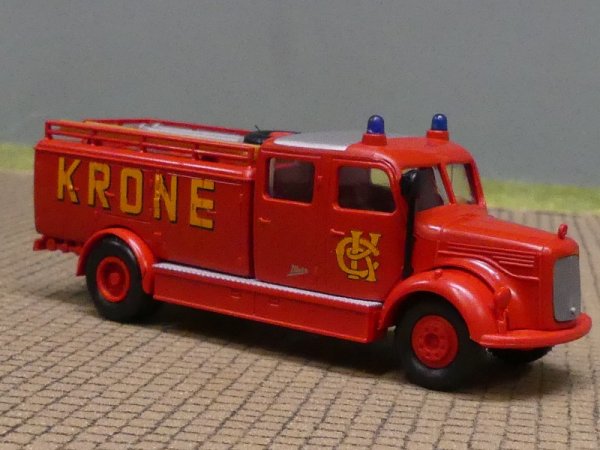 1/87 Brekina MB 311 Circus Krone BF Feuerwehr 4024