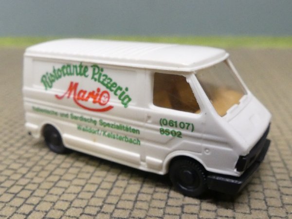 1/87 Busch Fiat 242 Pizzeria Mario Praline