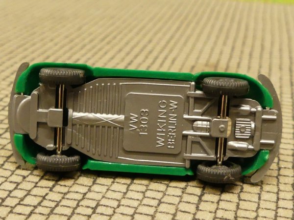 1/87 Wiking VW Käfer 1303 grün 30 / #19