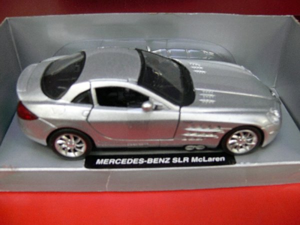 1/32 New Ray MB SLR McLaren silbermetallic 52293