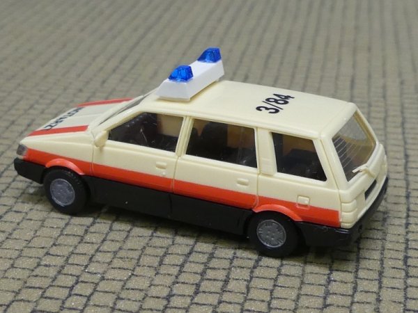 1/87 Rietze Mitsubishi Space Wagon Notarzt