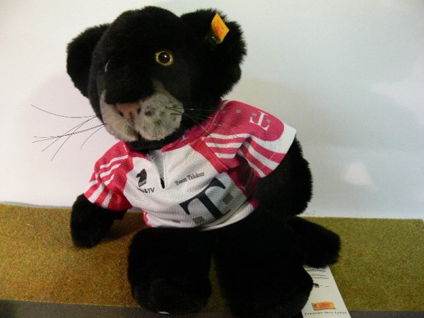 ST 16 Steiff Schlenker Panther Telekom 32 cm Watte/Granulat 995750