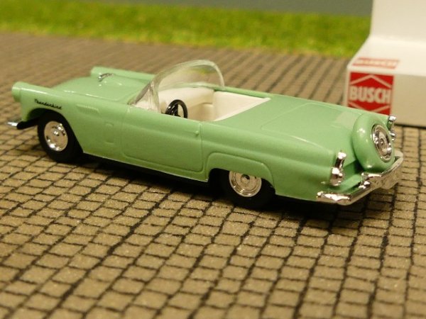 1/87 Busch Ford Thunderbird 56 Cabrio mintgrün offen 45209