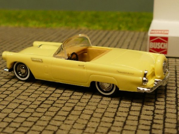1/87 Busch Ford Thunderbird Cabrio offen gelb beige 45210