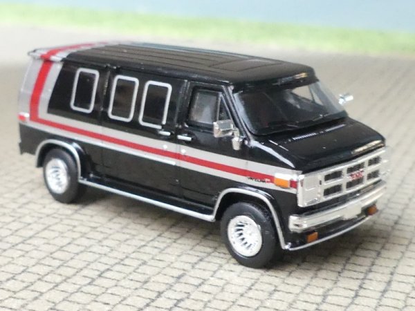 1/87 Brekina GMC Vandura schwarz 18262